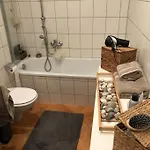 דירה Gemuetliche Zentrale In Mit Balkon צוויקאו