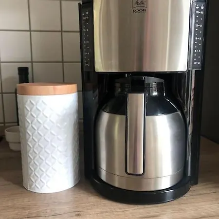 Gemuetliche Zentrale In 茨维考