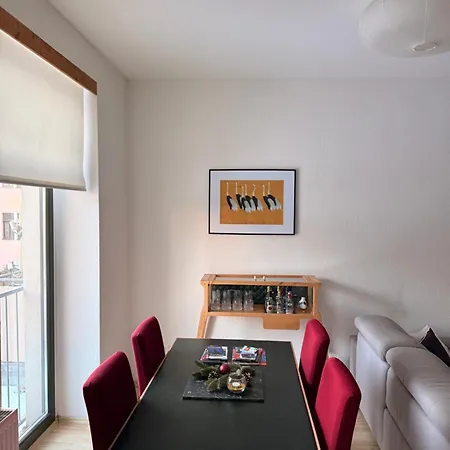 Daire Gemuetliche Zentrale In Mit Balkon *