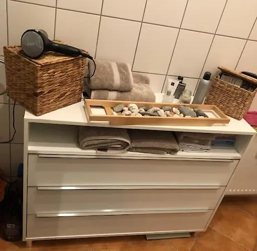 Gemuetliche Zentrale In Mit Balkon Daire Zwickau